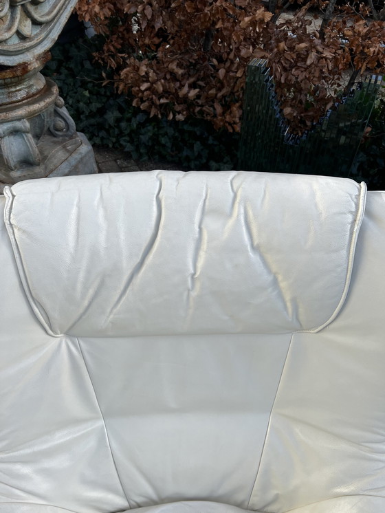 Image 1 of Lederen loungefauteuil uit de jaren zeventig 