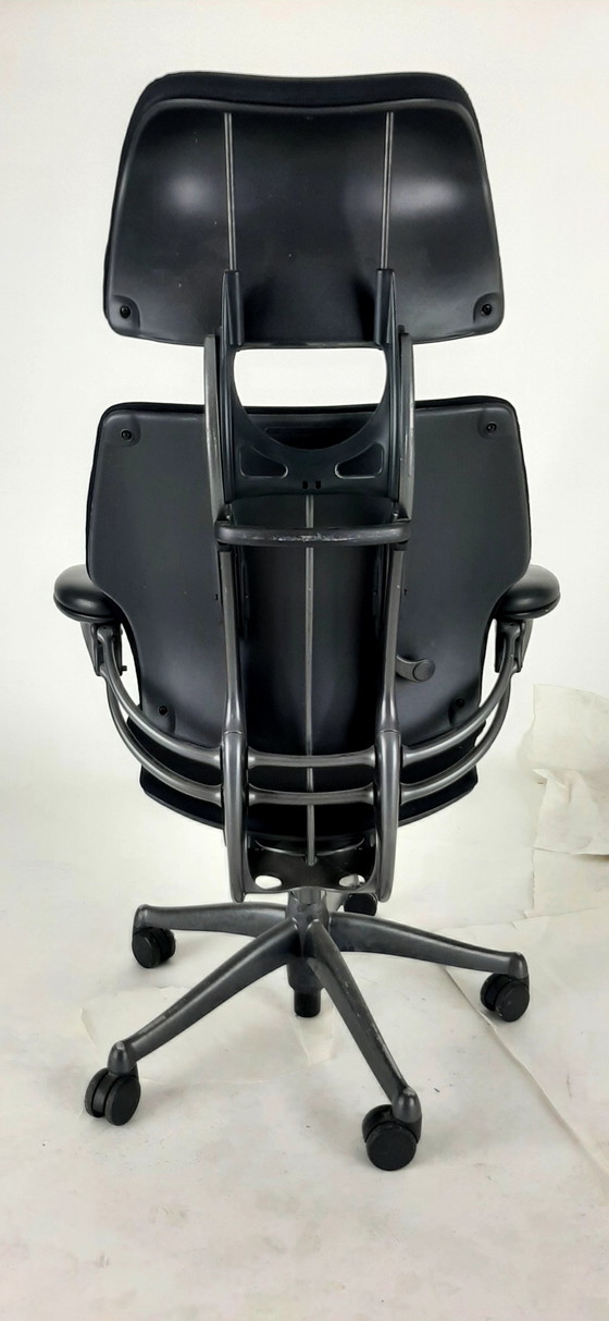 Image 1 of Humanscale Freedom Chair Niels Diffrient