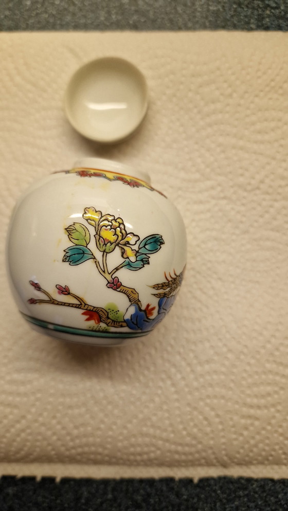 Image 1 of Antiek Chinees Gemberpotje - Met Vogel Beschilderd 