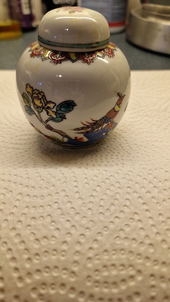 Image 1 of Antiek Chinees Gemberpotje - Met Vogel Beschilderd 