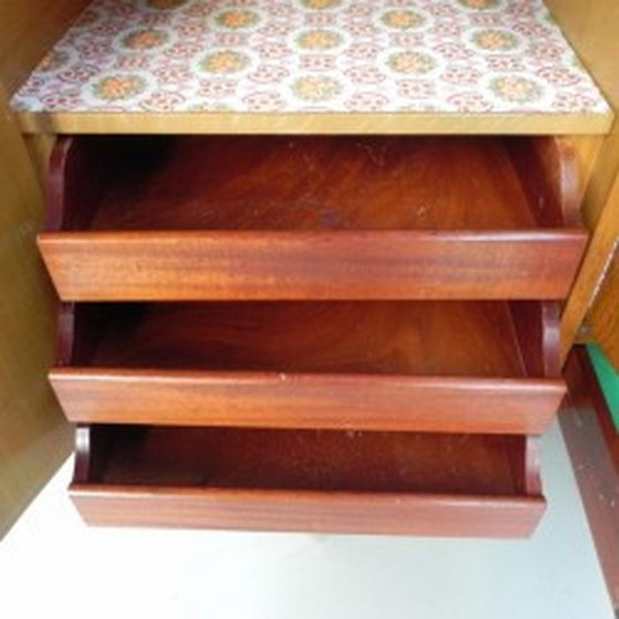 Image 1 of Vintage dressoir met 3 deuren en 5 laden