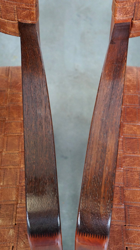 Image 1 of 2 x Schuitema design shaker stoel met gevlochten lederen zitting en rugleuning