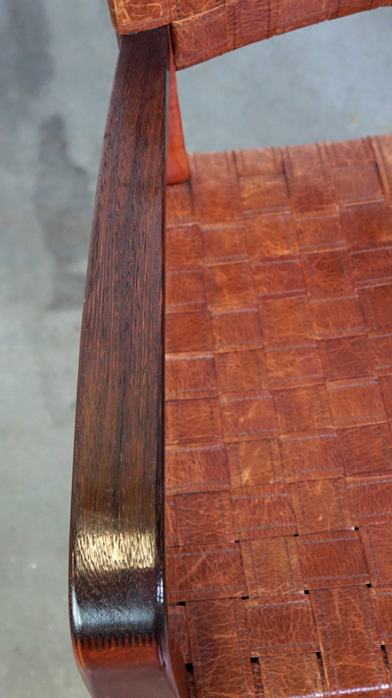 Image 1 of 2 x Schuitema design shaker stoel met gevlochten lederen zitting en rugleuning