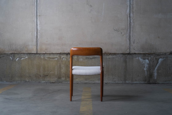 Image 1 of 6 x Niels O. Møller - Model 75 eetkamerstoelen