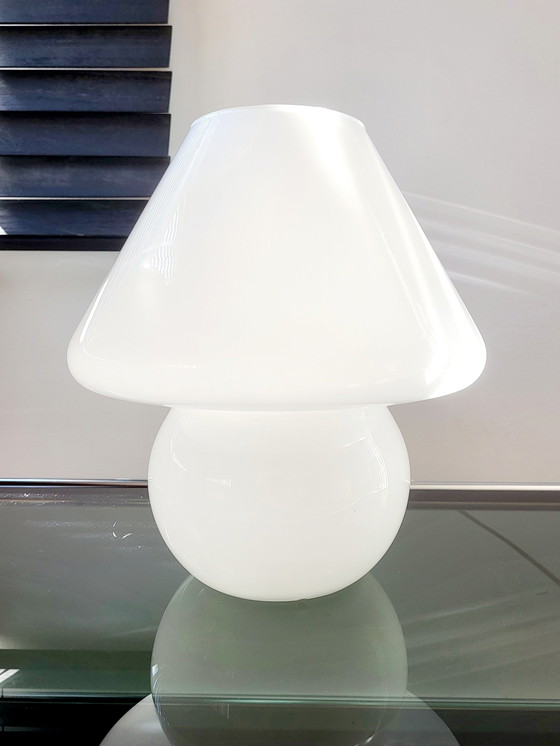 Image 1 of Vintage mushroom tafellamp, Hustadt Leuchten, wit opaline glas, model L, jaren 1970