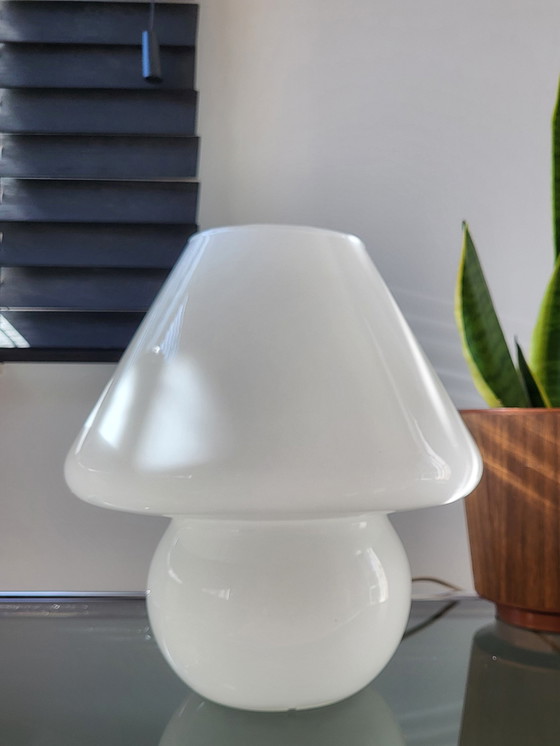 Image 1 of Vintage mushroom tafellamp, Hustadt Leuchten, wit opaline glas, model L, jaren 1970