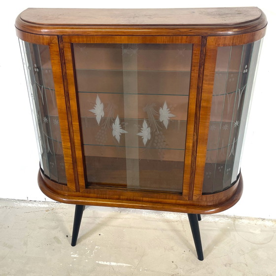 Image 1 of Art Deco Vitrinekast Met Gegraveerd Glas