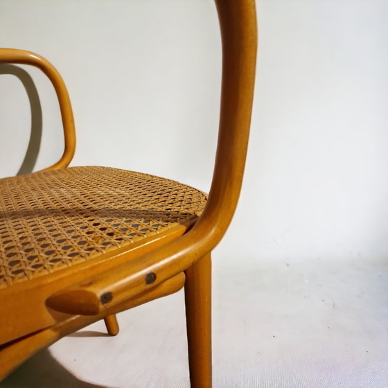 Image 1 of Classic Icons -- Thonet Praag / 811 stoelen 