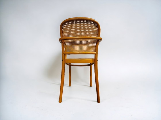 Image 1 of Classic Icons -- Thonet Praag / 811 stoelen 