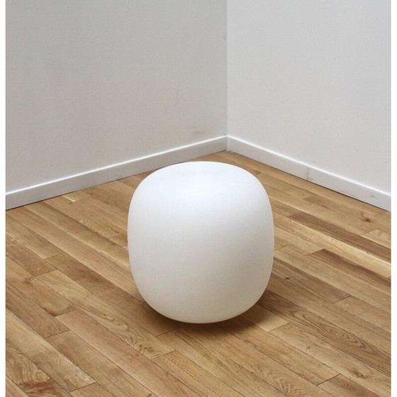 Image 1 of Vintage Pandora poef in wit plastic door Frederico Raverso voor Myyeur