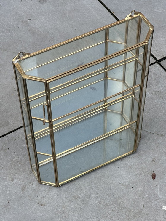 Image 1 of Glazen Mini Vitrinekast Messing Pronkstuk Vintage Mid Century Hollywood Regency 