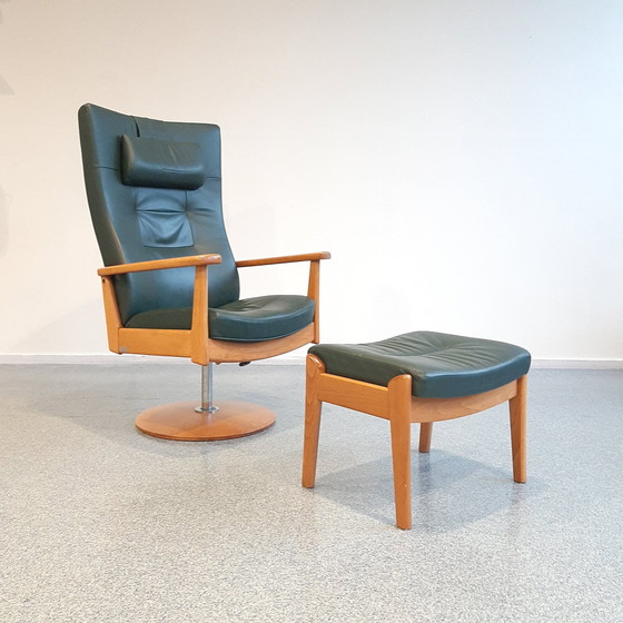 Image 1 of Farstrup Møbler 5980+ fauteuil + hocker