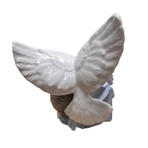 Image 1 of Vintage Tengra Porseleinen Duifjes