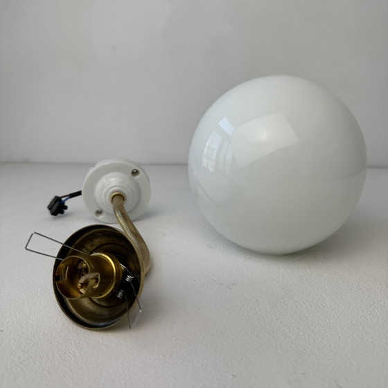 Image 1 of Vintage Kleine Opaline Wandlamp