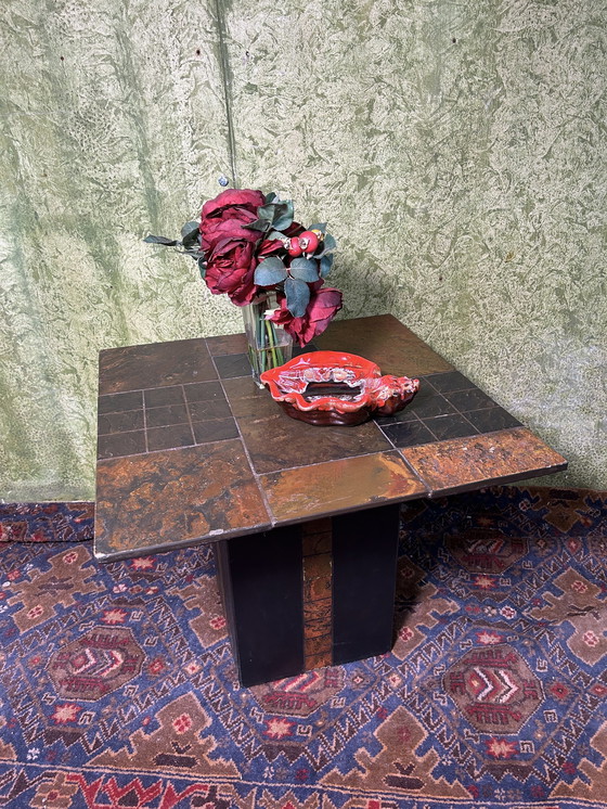 Image 1 of Brutalistische retro vintage leistenen salontafel