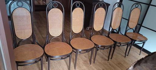 6x Thonet Stoelen 1979