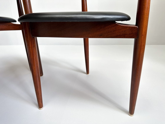 Image 1 of Deense Hans Olsen Voor Frem Røjle "Roundette" Teakhouten Eettafel & Stoelen