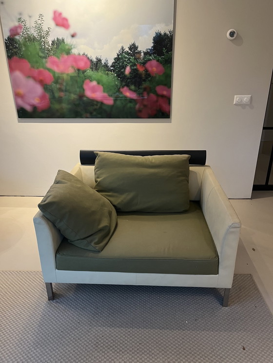 Image 1 of Montis Axium Uittrekbare Loveseat + Hocker Gijs Papavoine