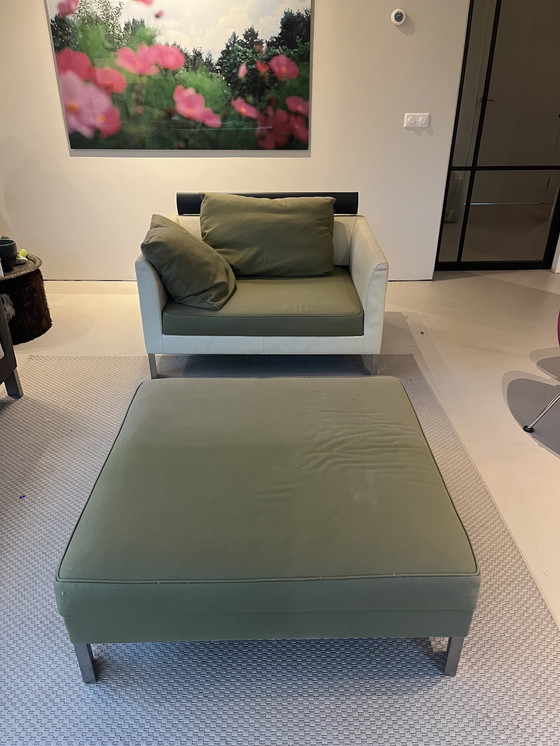 Image 1 of Montis Axium Uittrekbare Loveseat + Hocker Gijs Papavoine