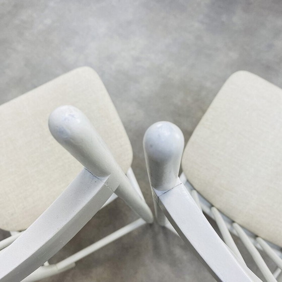 Image 1 of Paar vintage scandinavische stoelen met witte spijlen, 1960