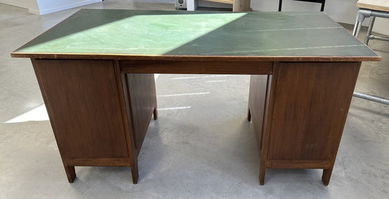 Image 1 of Vintage houten bureau