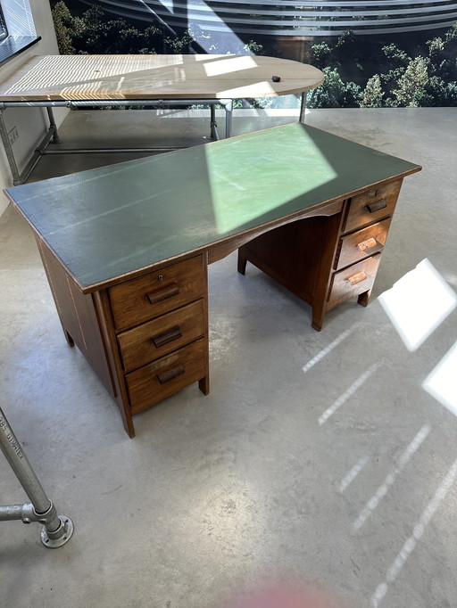 Vintage houten bureau