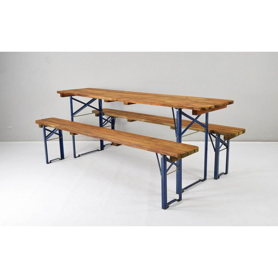 Image 1 of Vintage tafel en banken in grenen hout en blauw gelakt ijzer, Duitsland 1970