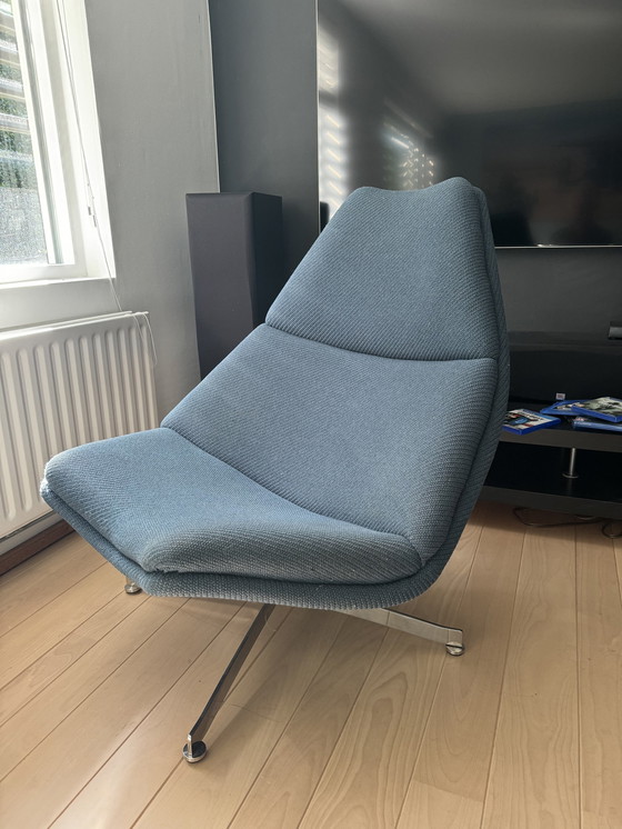 Image 1 of F 512 Artifort fauteuil