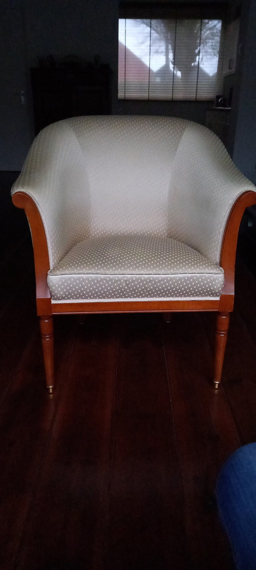 Luxe Italiaanse fauteuil in kersenhout