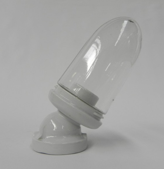 Image 1 of Porseleinen wandlamp met glazen kap, ridem