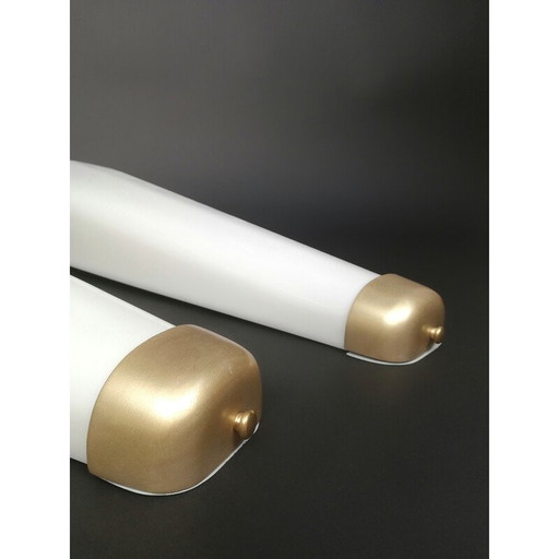 Paar mid-century Italiaanse wandlampen in acrylglas en messing, jaren 1960