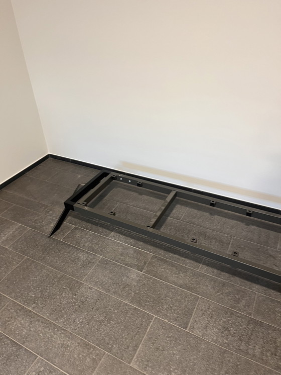 Image 1 of Viccarbe Loungebank