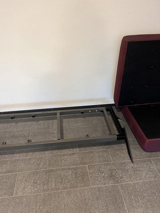 Image 1 of Viccarbe Loungebank