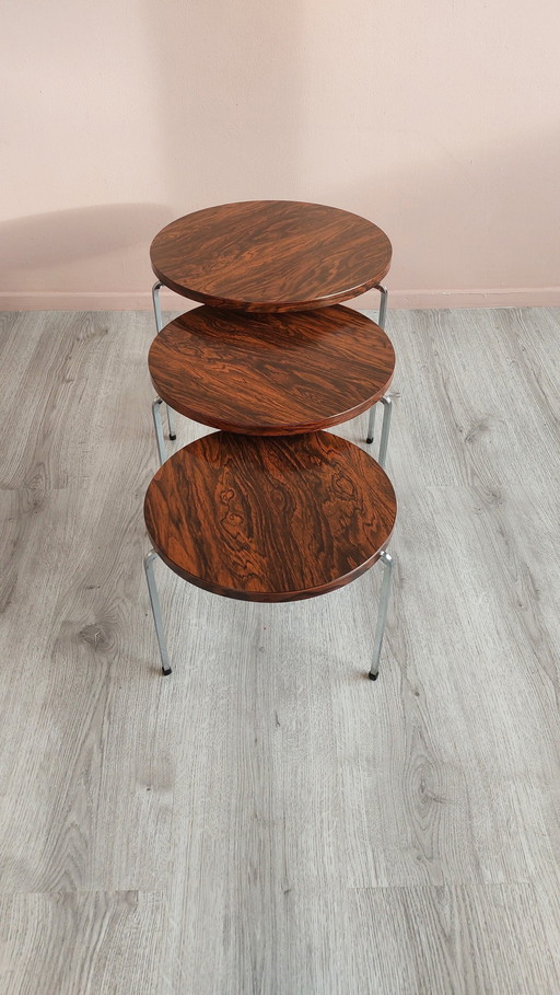 Vaza Roden Bijzettafels Of Nesting Tables Jaren 60.