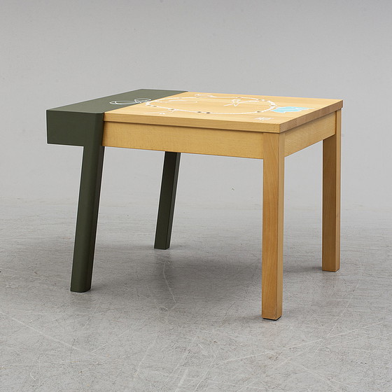 Image 1 of Vitra Hella Jongerius kindertafel