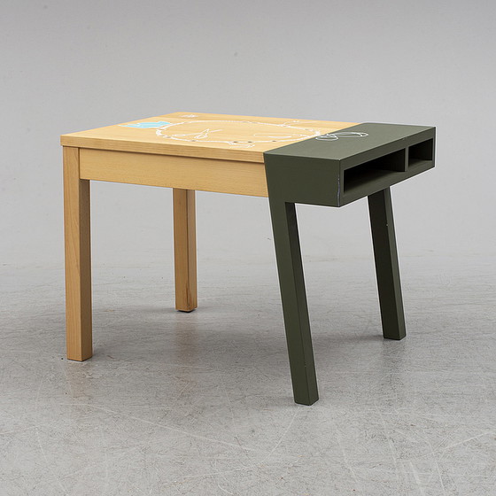 Image 1 of Vitra Hella Jongerius kindertafel