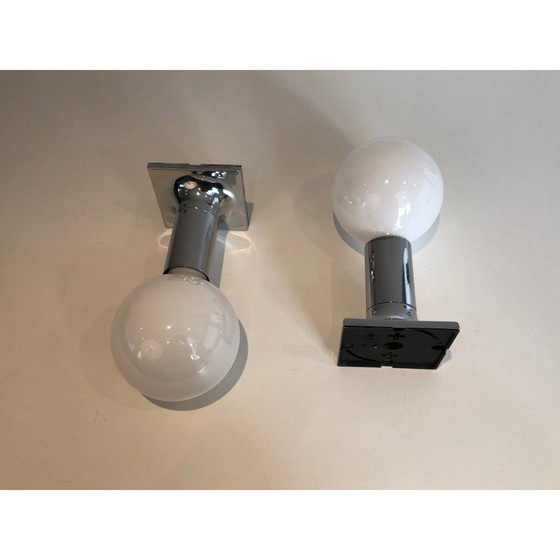 Image 1 of Suite van vintage wandlampen in chroom en wit opaline, 1970