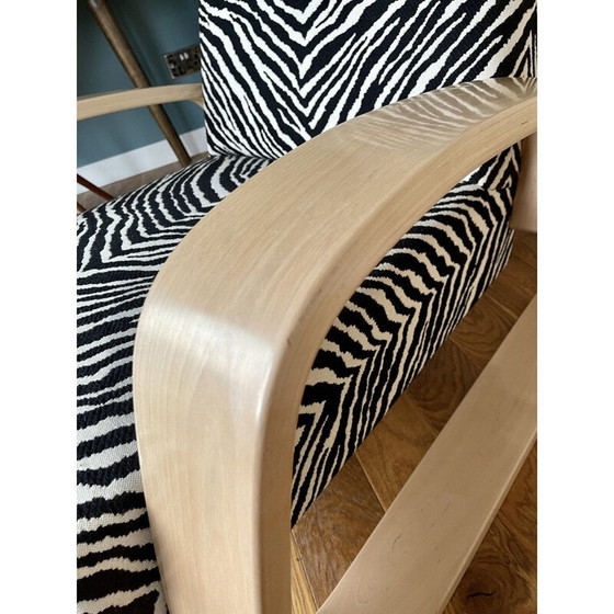 Image 1 of Mid century Zebra Tank fauteuil model 400 van Alvar Aalto voor Artek, Finland 1970