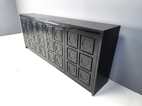 Image 1 of Zwart brutalistisch dressoir, jaren 1970 - vintage brutalistisch dressoir - grafisch brutalistisch dressoir