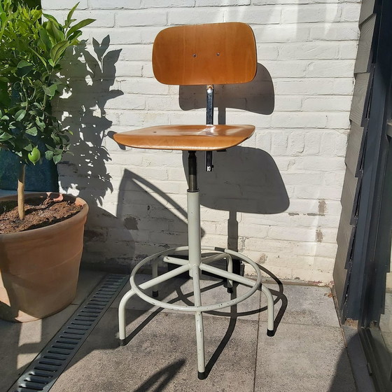 Image 1 of Vintage tekenstoel