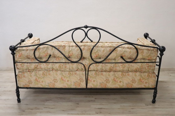 Image 1 of Antieke ijzeren sofa, eind 19e eeuw