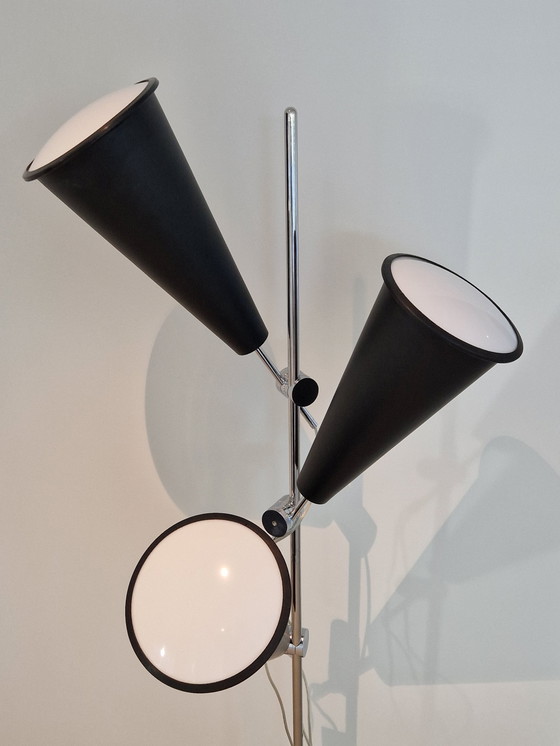 Image 1 of Kegel driepoot staande lamp, Tom Dixon