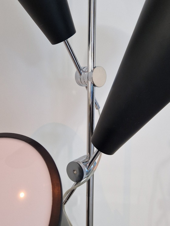 Image 1 of Kegel driepoot staande lamp, Tom Dixon