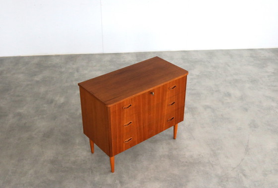 Image 1 of Vintage Teak Ladenkast