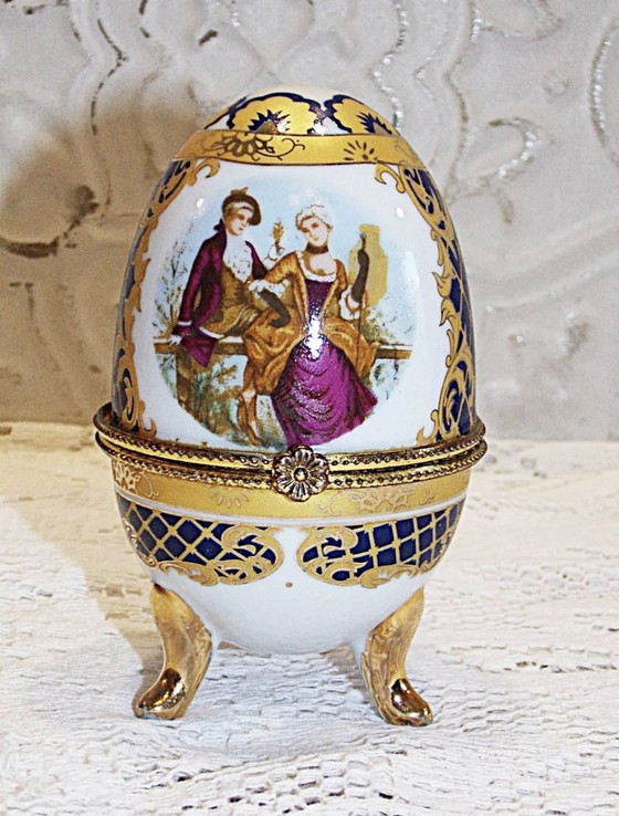 Image 1 of Fabergé stijl porseleinen ei op pootjes