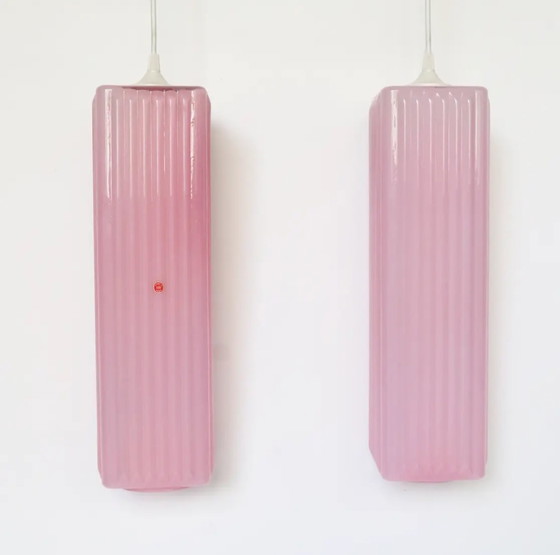 Image 1 of 2x Vintage Italiaanse design roze glazen hanglampen