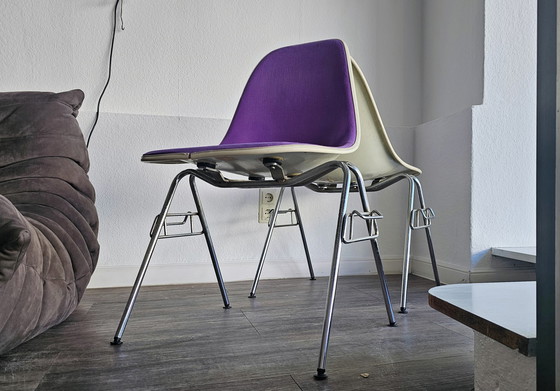 Image 1 of Herman Miller stoelen DSS FIBERGLAS