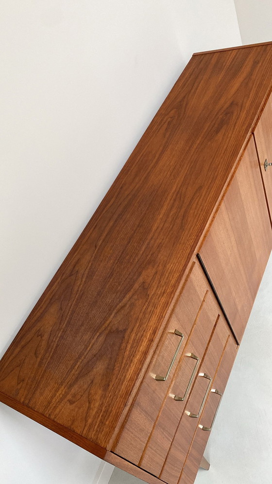 Image 1 of Vintage Houten Dressoir