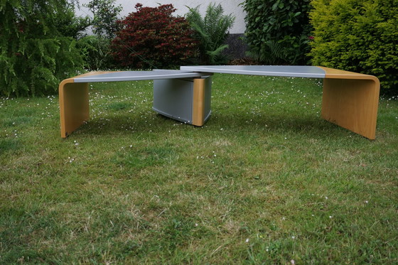 Image 1 of Leolux design tafel