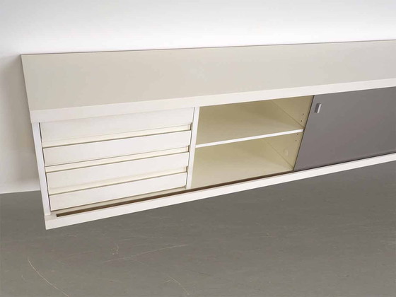 Image 1 of Behr Xl Hangend Dressoir Model 1730 door H. Brüning